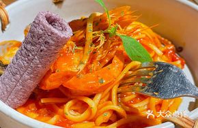 Fisherman's Seafood Tomato Pasta