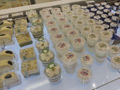 -红星前进面包牛奶公司(畅春园店)