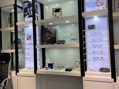 -浮光眼镜·蔡司视觉合作·数字验配中心(陆家嘴店)
