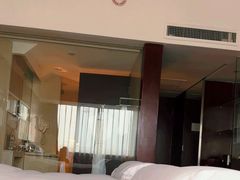 -广州白云机场雅高铂尔曼大酒店