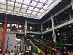 -蒙特利亲子乐园