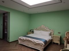 -南洋冠盛酒店(广州天河公园地铁站店)