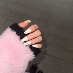 -NEW LOOK-绿麓 · 美甲美睫脱毛工作室