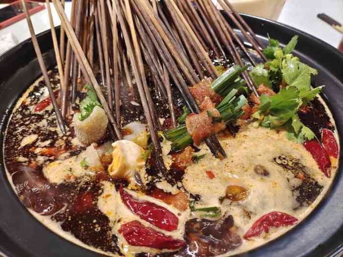 山炮李记串串香(富力城店)-"一家平价串串,家庭店的感觉,位置在富力城