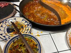 -旧街市鲜货老火锅(大光路店)