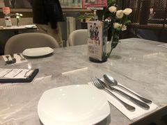 -必胜客(骡马市店)
