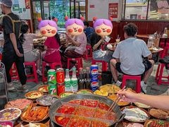 -渝嘴小老弟老火锅(华新村店)