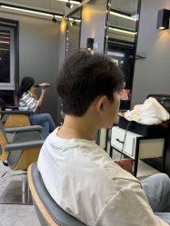 -藤野造型烫发染发