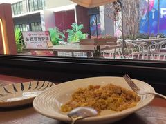 -必胜客(上海华谊新所店)