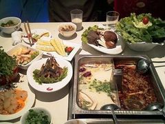 -海底捞火锅(杭州萧山宝龙广场店)