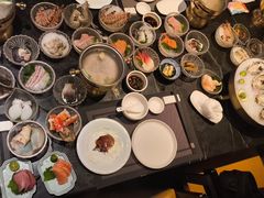 -半岛翡丽海鲜自助餐厅(观风亭店)