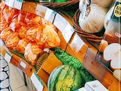 -PAGODA百果园(深圳天琴阁店)