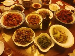 -郑东靓靓虾馆·金牌油焖大虾(天泽街店)