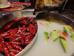 -井格重庆火锅(临平银泰城店)