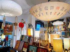 -邊城書店