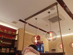 -顺溜·手工刀削面·黑金店(铜锣湾店)