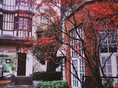 -钟书阁(松江泰晤士小镇店)