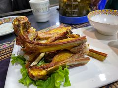 -乡村馕坑肉·烧烤·新疆菜·本地人更爱吃(阿勒泰首店)