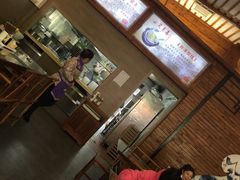 -笑来喜馄饨小笼工坊店(湖滨街店)