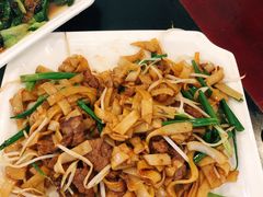 干炒牛河-冯姐生蚝(长隆横琴店)