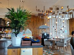 -松咖啡自助餐厅·松北香格里拉