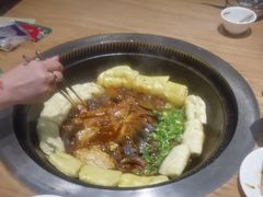 -咱屯子铁锅炖直营店(保利店)
