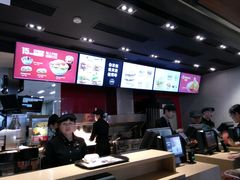 -麦当劳(新王府井店)