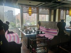 靠窗位-滇釜火锅·能喝汤的火锅(车公庄店)