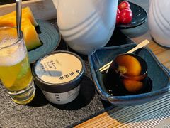 -湊湊火锅·茶憩(南京东路悦荟店)