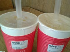 -85度C(生甜甜圈研究工坊·上海平凉店)