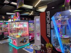 -星际传奇·蹦床海绵池·儿童乐园(大悦城店)