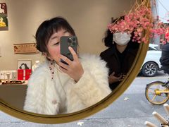 -LADY FAFA(巨鹿路陕西南路路口店)