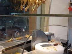-正宗普宁豆干坊·洪记砂锅粥(红领巾路店)