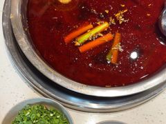 -肖肖酸萝卜鱼火锅(总店)