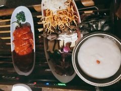 -老牌坊云南鱼豆花火锅(哈西万达店)