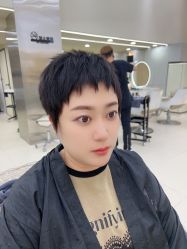点击看大图 -十六番发型师事务所