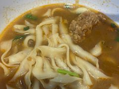 -初晋·山西地道刀削面.晋北莜面香(星耀城店)