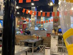 -马路牙子烧烤音乐酒馆(望京店)