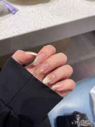 -沫儿·美甲美睫·半永久·皮肤管理