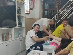 -郑远元专业修脚房(番禺路店)