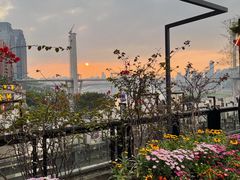 -冰冰龙虾·江湖菜·花园江景餐厅