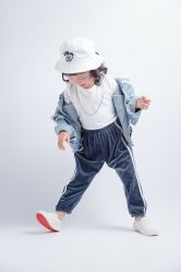 -格林童趣专业儿童摄影(公益西桥店)