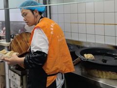 -黄阿姨锅贴大王(万航渡路店)