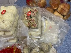 -白玉兰食品(汇联商厦店)