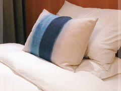 -田园东方蜜桃村的田野营地