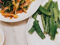 -香港百合居(LCM置汇旭辉广场店)