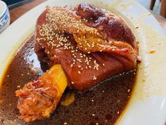-巷子深菜馆·津门肘子(滨海店)
