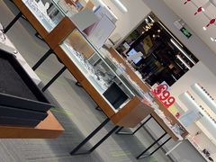 -亚美视光眼镜店(重庆路活力城店)