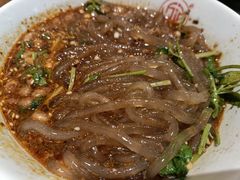 -万记麻辣烫国展总店