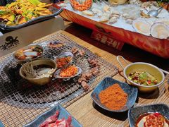 -鑫釜山海鲜烧烤(鑫丰国际店)
